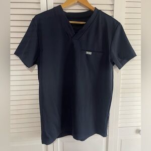 Figs Men's V-Neck Top in Navy Blue
